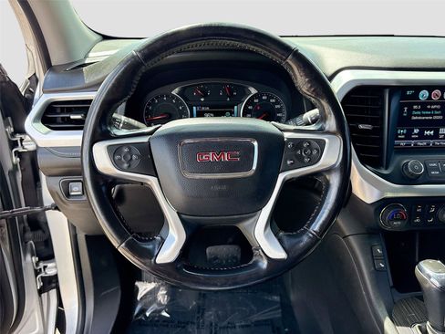 Used 2019 GMC Acadia SLT w/ LPO, Floor Liner Package FWD image 11