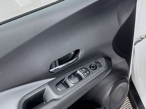 Certified 2023 Nissan Kicks SR w/ SR Premium Package image 18