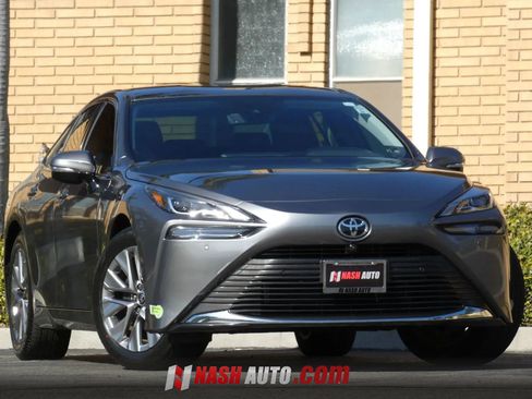 Used 2023 Toyota Mirai w/ Advanced Technology Package RWD image 3