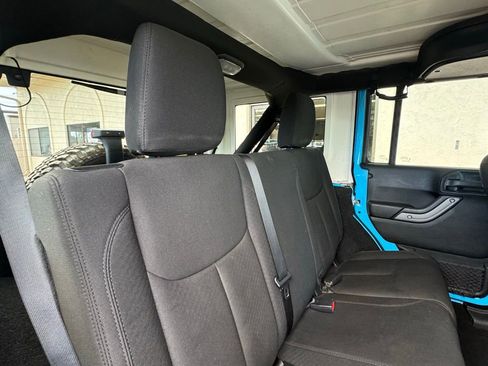 Used 2017 Jeep Wrangler Unlimited Sport w/ Quick Order Package 24S image 24