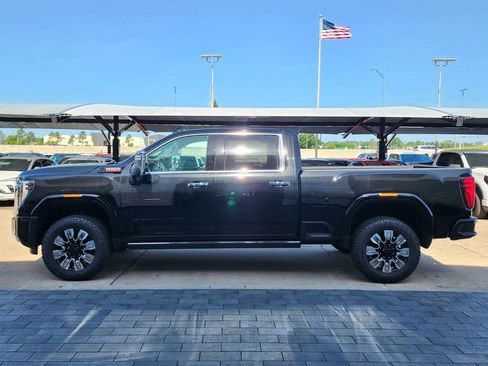 New 2026 GMC Sierra 2500 Denali w/ Denali Reserve Package AWD/4WD image 6