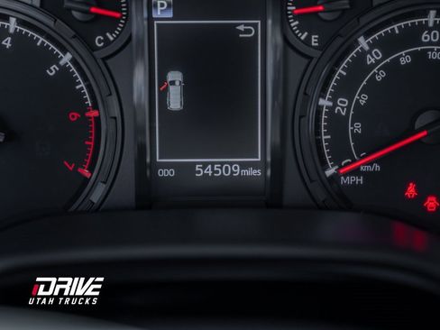 Used 2022 Toyota 4Runner SR5 image 42