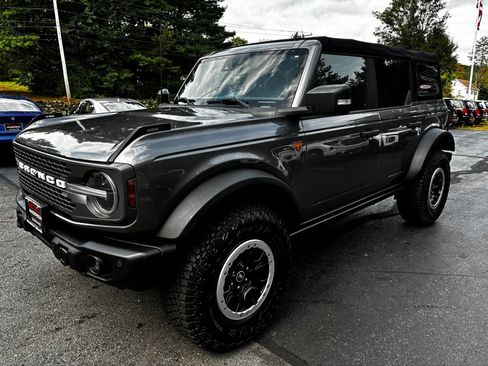 Used 2022 Ford Bronco Badlands w/ Sasquatch Package AWD/4WD image 2