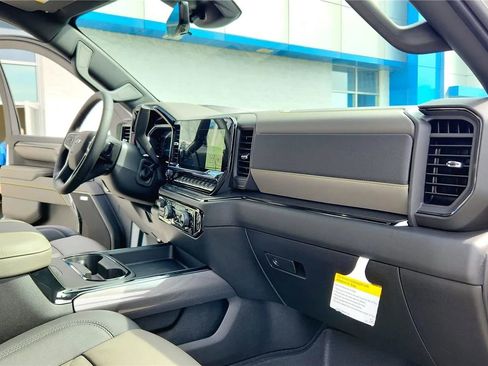 New 2026 Chevrolet Silverado 2500 ZR2 image 35