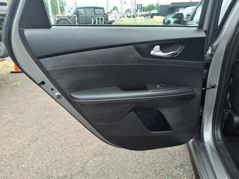 Used 2023 Kia Forte GT-Line w/ GT-Line Technology Package FWD image 25