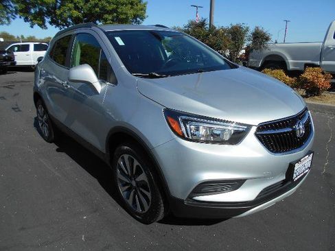 Used 2022 Buick Encore Preferred w/ Safety Package AWD/4WD image 6