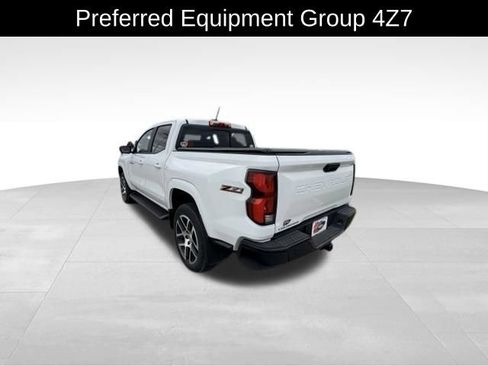 Used 2023 Chevrolet Colorado Z71 w/ Z71 Convenience Package 2 AWD/4WD image 5
