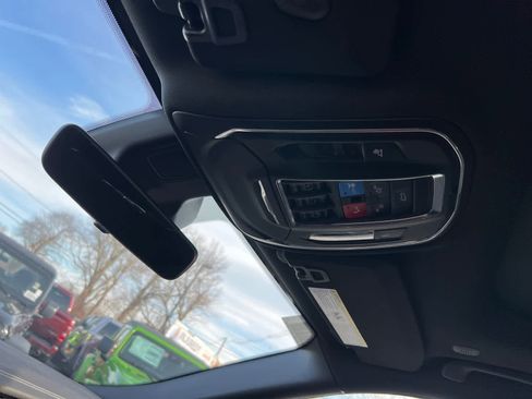 New 2025 Jeep Grand Cherokee L Limited w/ Black Appearance Package image 27