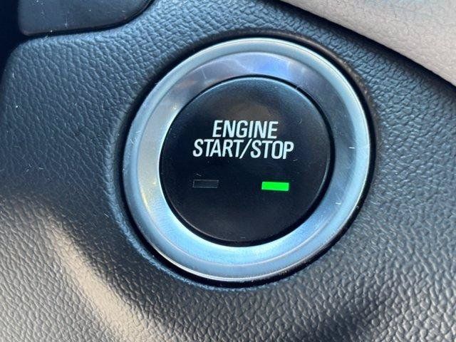 Used 2023 Chevrolet Equinox LS w/ LS Convenience Package FWD image 33