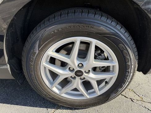 Used 2023 Ford Edge SEL w/ Convenience Package image 36