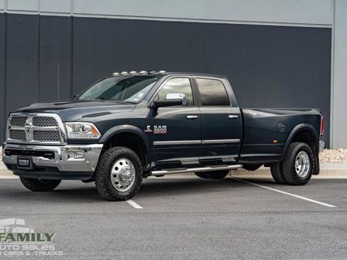 Used 2018 RAM 3500 Laramie image 2