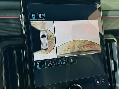 New 2026 GMC Acadia AT4 w/ Luxury Package image 9