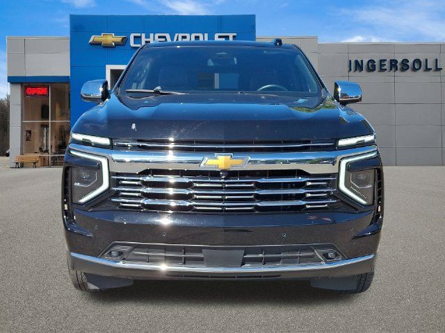 Used 2025 Chevrolet Tahoe Premier AWD/4WD image 23