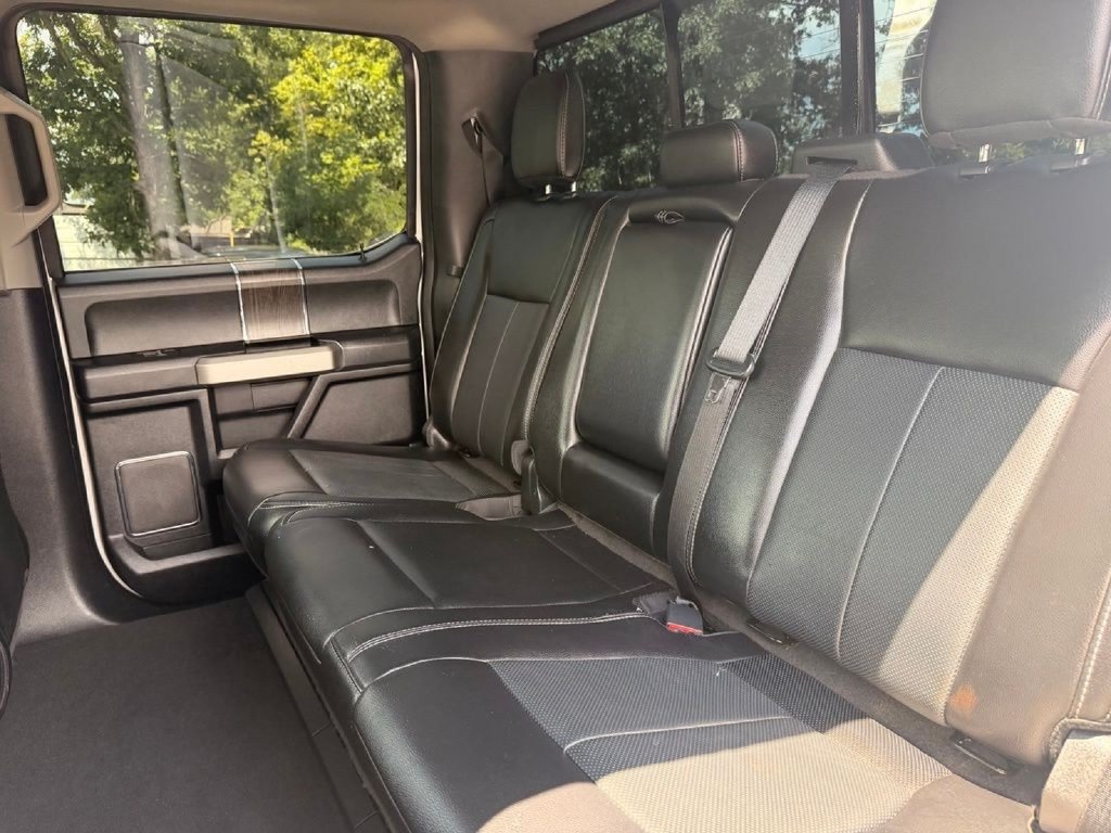 Used 2020 Ford F250 Lariat w/ Lariat Ultimate Package AWD/4WD image 16