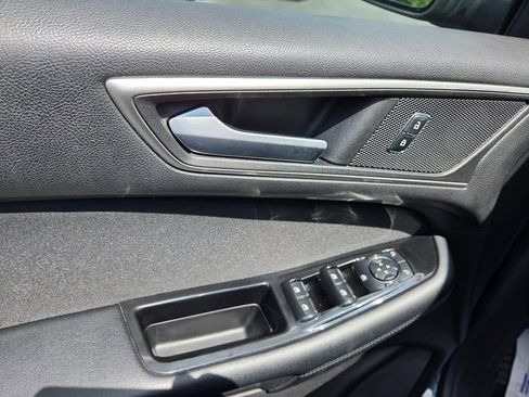 Used 2016 Ford Edge SEL AWD/4WD image 39