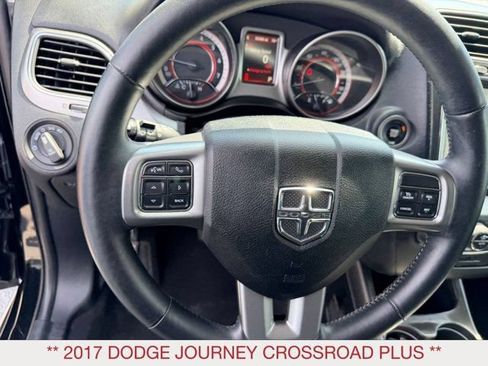 Certified 2017 Dodge Journey Crossroad AWD/4WD image 12