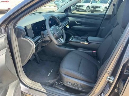 Used 2025 Hyundai Tucson Blue AWD/4WD image 12
