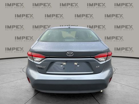 Used 2025 Toyota Corolla LE image 4