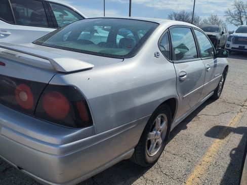 Used 2004 Chevrolet Impala LS w/ Preferred Equipment Group image 4