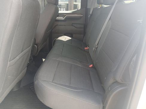 Used 2022 Chevrolet Silverado 1500 LT AWD/4WD image 10