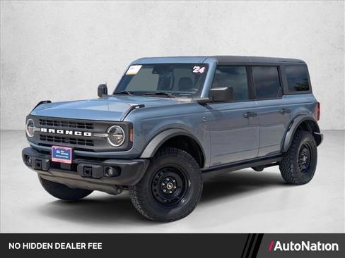 Used 2023 Ford Bronco Black Diamond AWD/4WD image 1