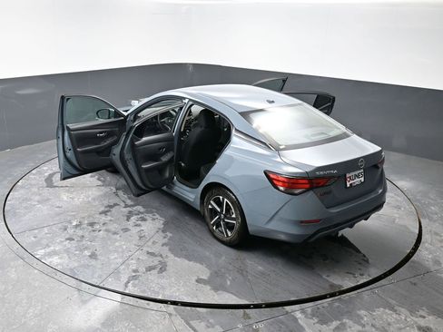Used 2024 Nissan Sentra SV image 58