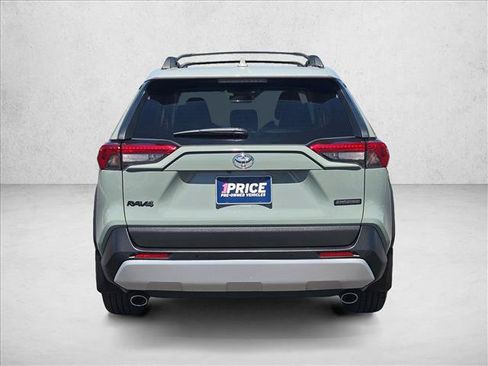 Used 2019 Toyota RAV4 Adventure w/ Advanced Technology Package AWD/4WD image 8