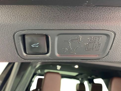 Used 2023 Ford Expedition Max Limited AWD/4WD image 11