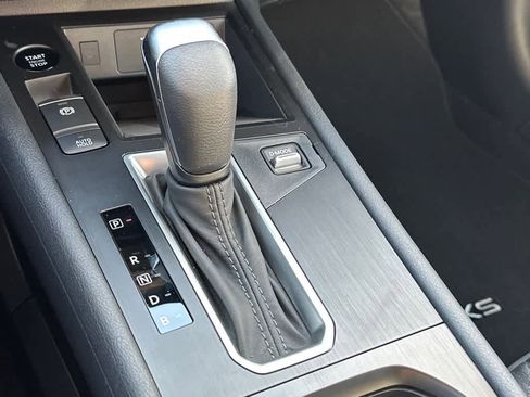 Used 2026 Nissan Kicks SV image 21