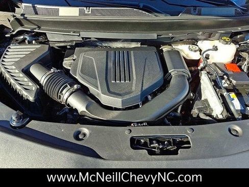 Used 2025 Buick Enclave Sport Touring image 29