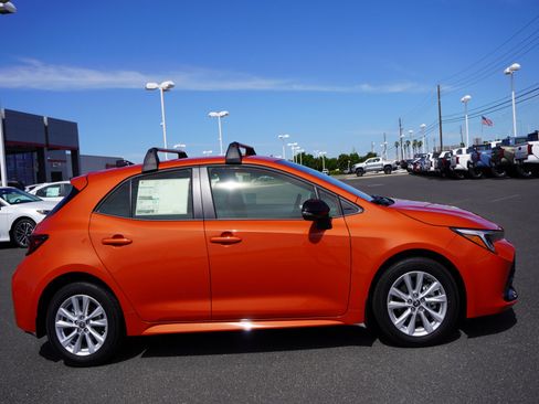 New 2026 Toyota Corolla SE image 4