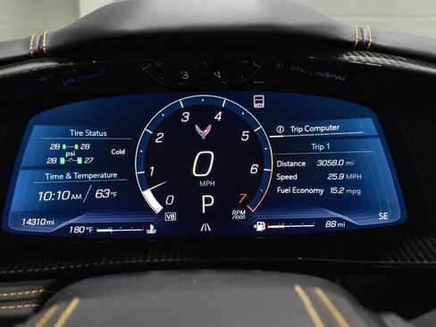 Used 2022 Chevrolet Corvette Stingray Premium Conv w/ Z51 Performance Package image 15