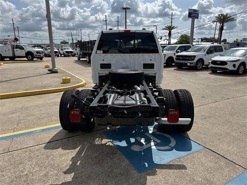 New 2025 Ford F350 XL w/ XL Chrome Package image 6
