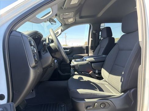 Used 2023 Chevrolet Silverado 1500 Custom AWD/4WD image 13
