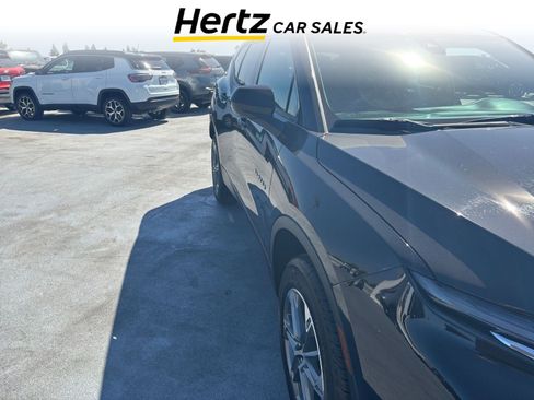 Used 2026 Chevrolet Blazer LT FWD image 1