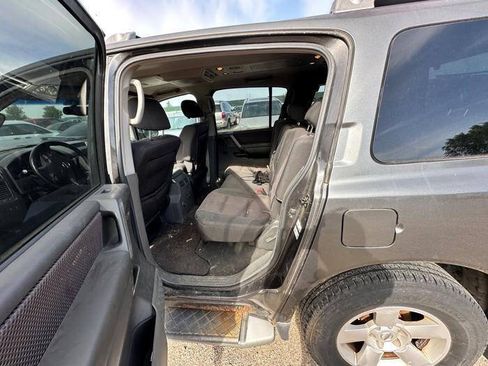 Used 2005 Nissan Armada SE AWD/4WD image 23