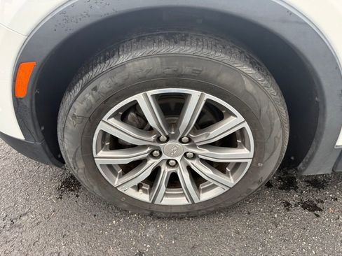 Used 2019 Cadillac XT4 Sport AWD/4WD image 12