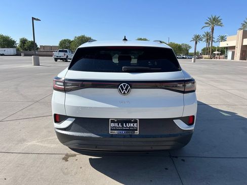 Used 2023 Volkswagen ID.4 Pro RWD image 9
