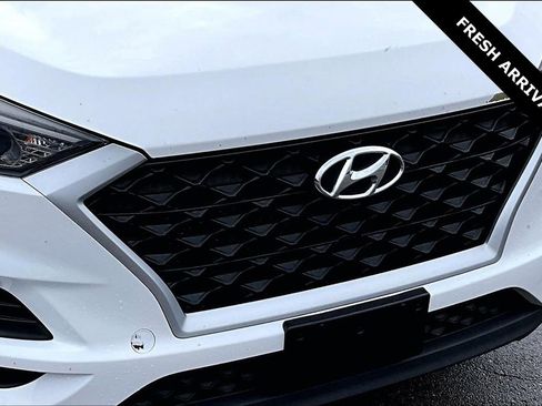 Used 2019 Hyundai Tucson Value FWD image 31