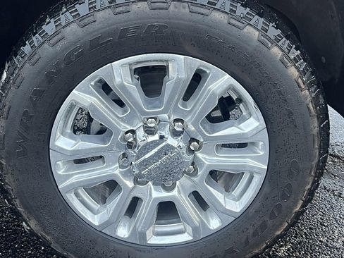 Used 2020 GMC Sierra 2500 Denali w/ Denali Ultimate Package image 26