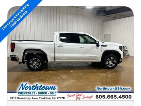 New 2026 GMC Sierra 1500 SLE image 6