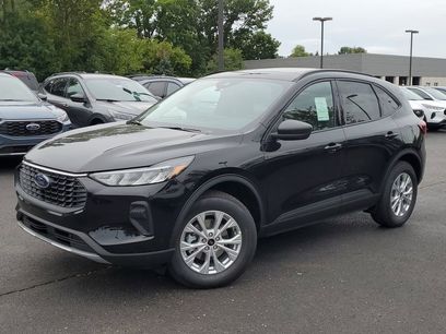 New 2025 Ford Escape Active w/ Active Premium Tech Pack