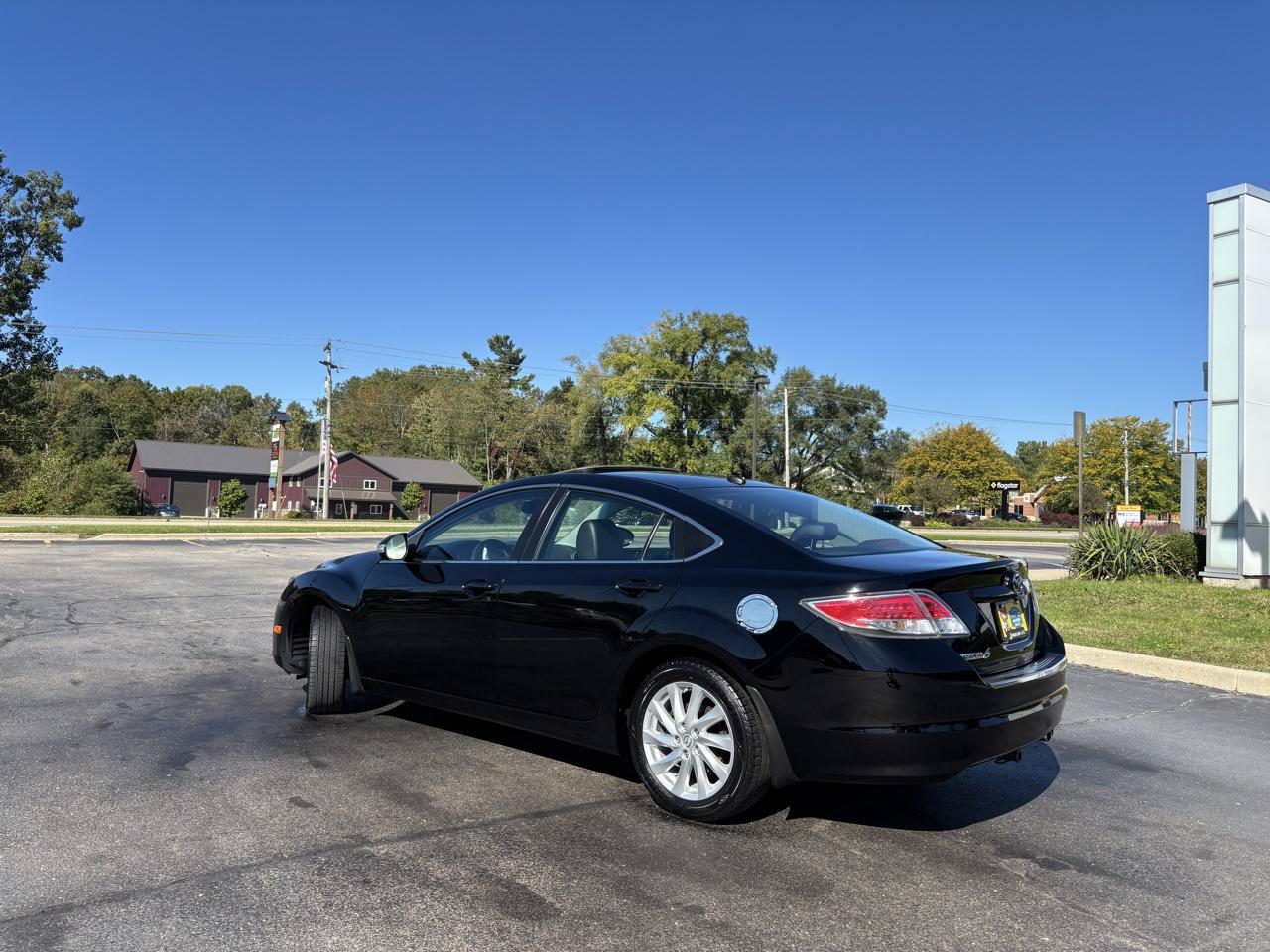 Used 2012 MAZDA MAZDA6 i Grand Touring w/ Technology Pkg FWD image 4