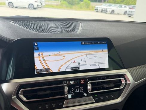 Used 2023 BMW 430i Convertible w/ M Sport Package RWD image 21