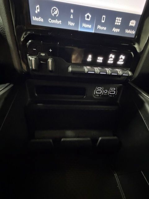 Used 2024 RAM 1500 Big Horn AWD/4WD image 17