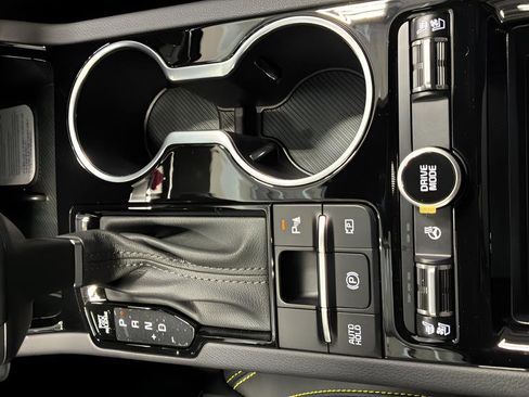 New 2026 Kia K5 GT w/ GT1 Package FWD image 17