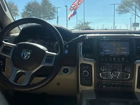 Used 2014 RAM 2500 Laramie w/ Convenience Group image 26