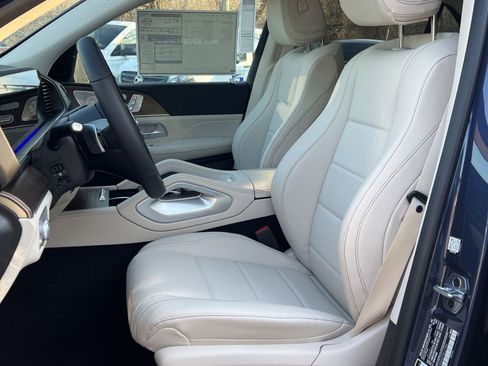 New 2026 Mercedes-Benz GLE 450 4MATIC image 11