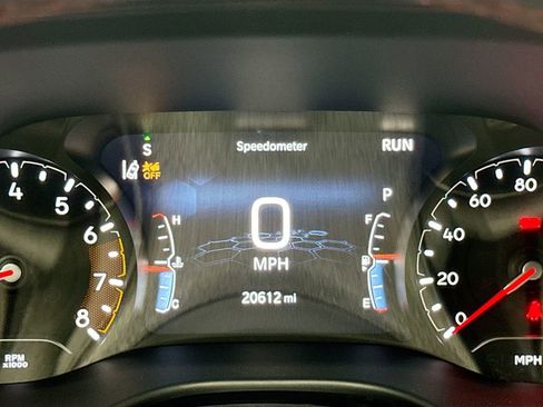 Used 2022 Jeep Compass Trailhawk w/ Trailhawk Convenience Group image 33