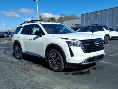 New 2026 Nissan Pathfinder Platinum